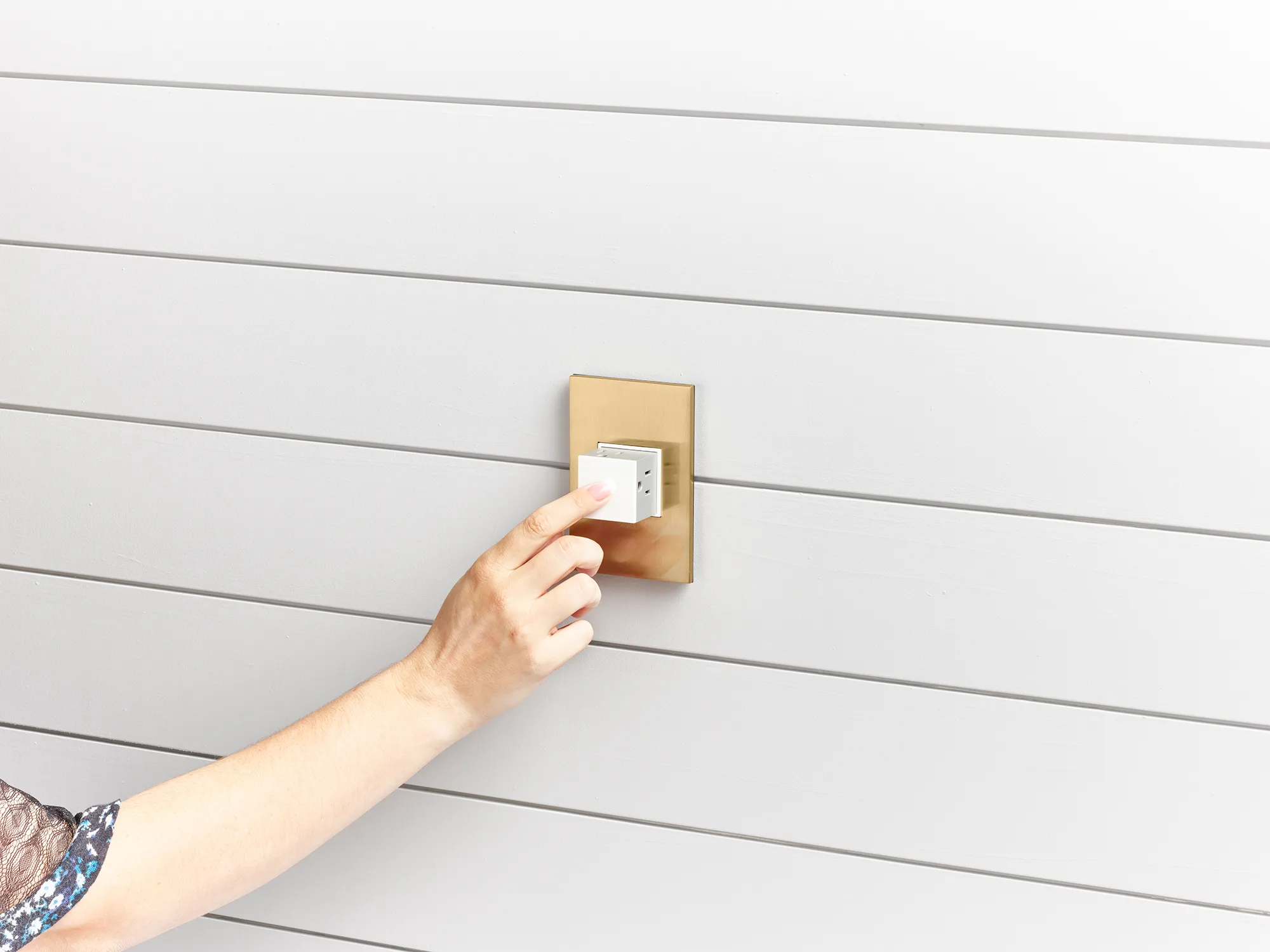 Adorne 20 Amp Pop Out 1-Gang Outlet