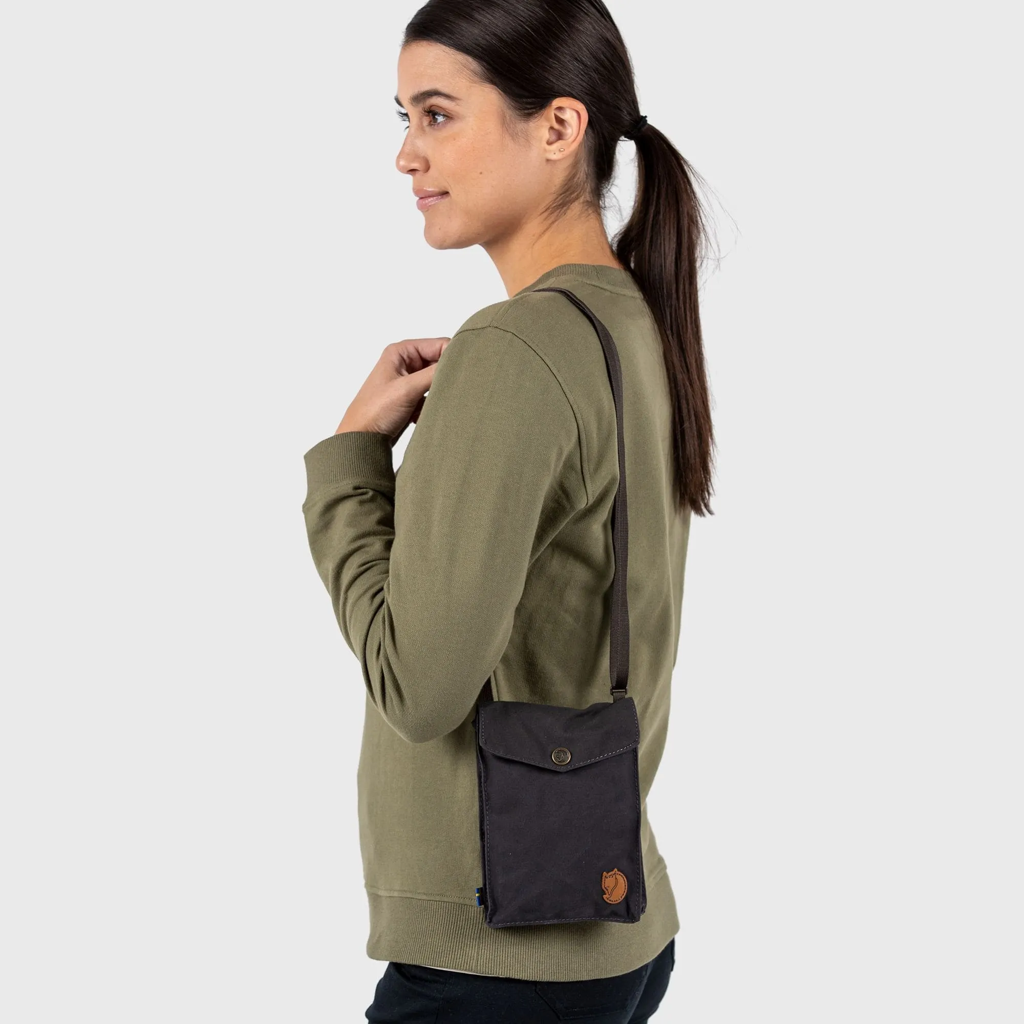 FJLLRVEN - Pocket Shoulder Bag