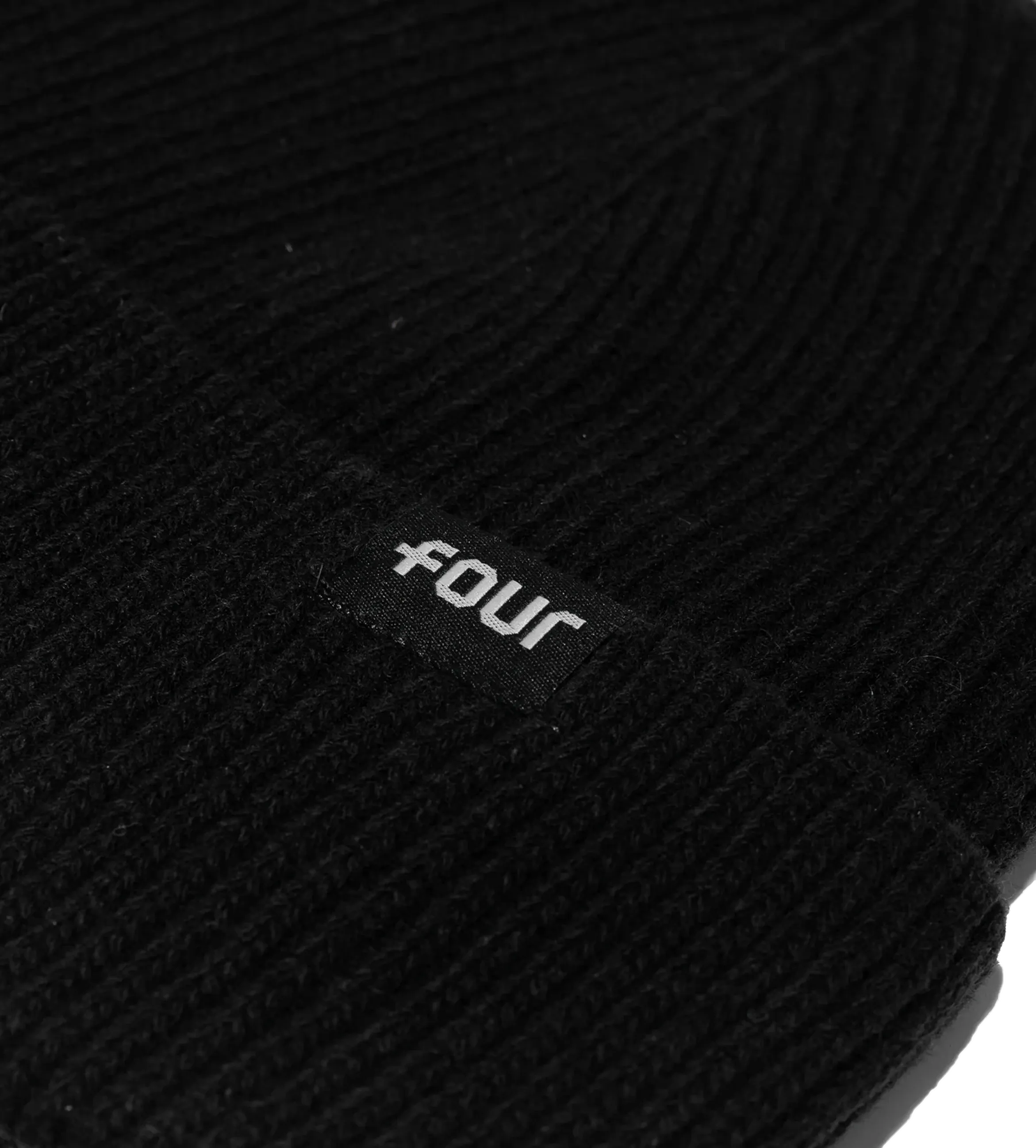 FOUR    Beanie Black
