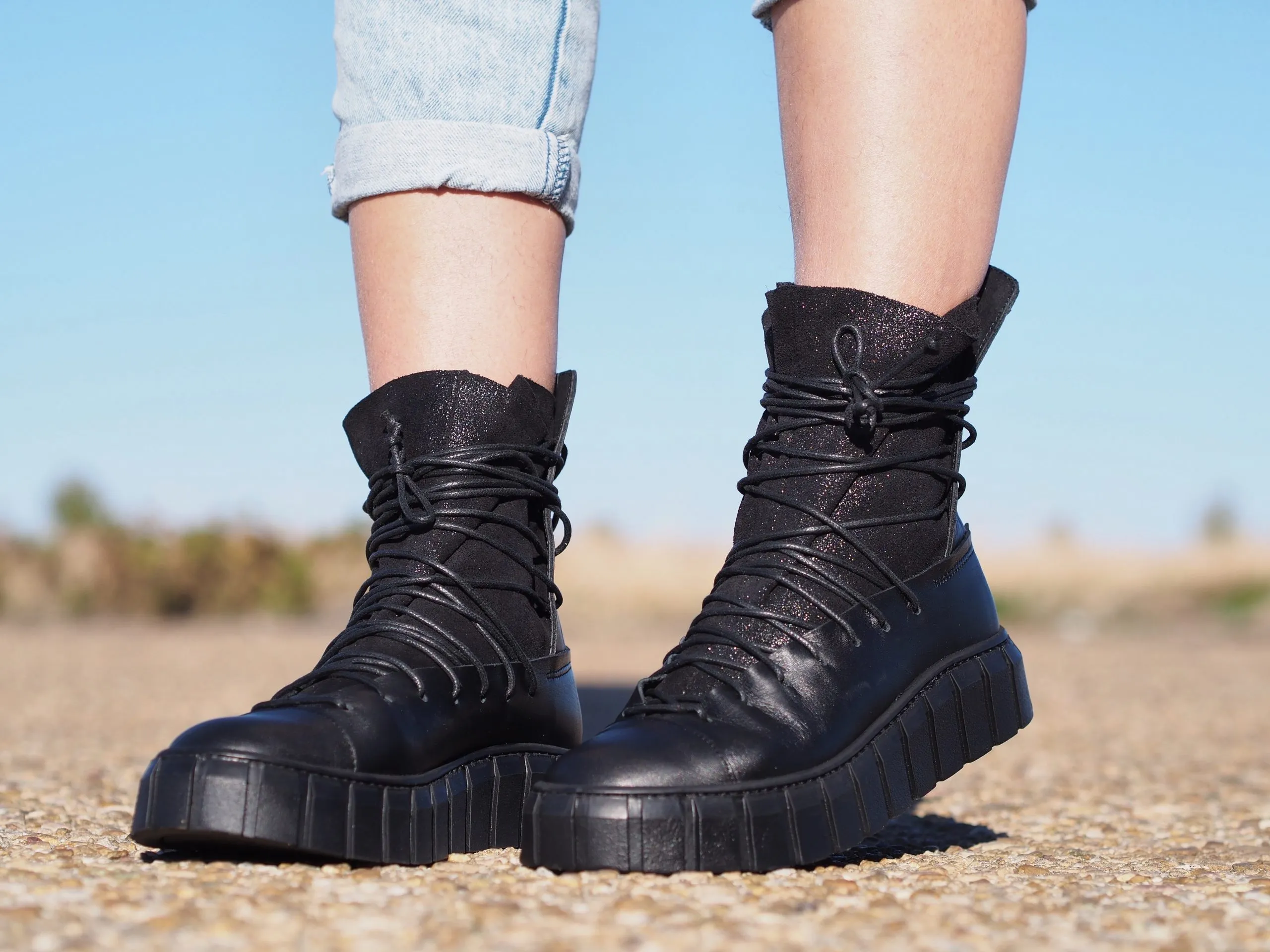Womens genuine leather boots,Black Genuine leather boots,Extravagant leather boots ,women leather boots,Leather Boots Women,Wint